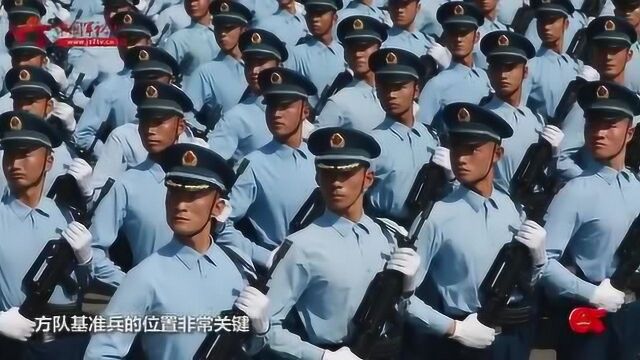 阅兵故事 基准兵张树国: 步伐铿锵 力争毫米不差