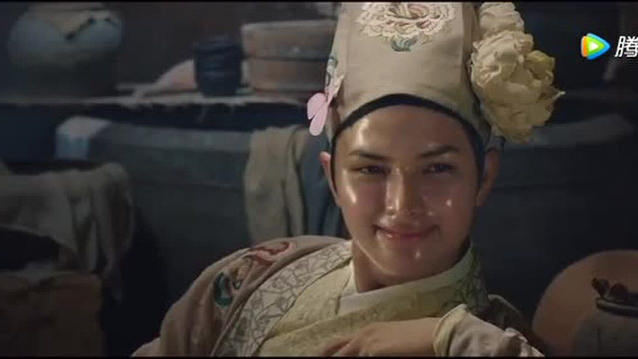 一瞬间!就抢走了酱爆的风头!