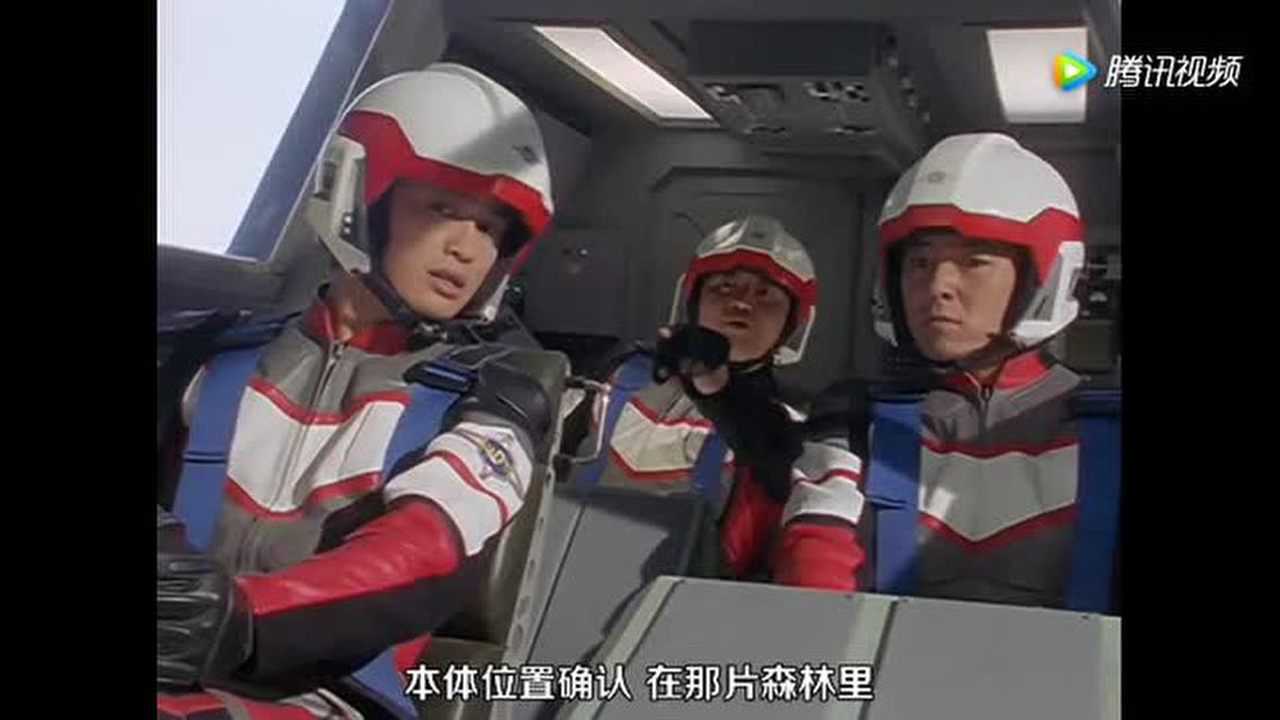 戴拿米基星人想让超级胜利队自相残杀但是被飞鸟识破了