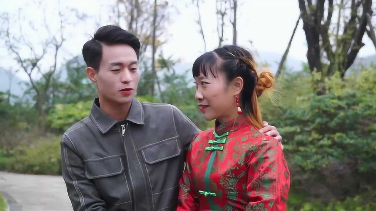 贵州山歌《背时婆娘太堕落》张美,向志演唱