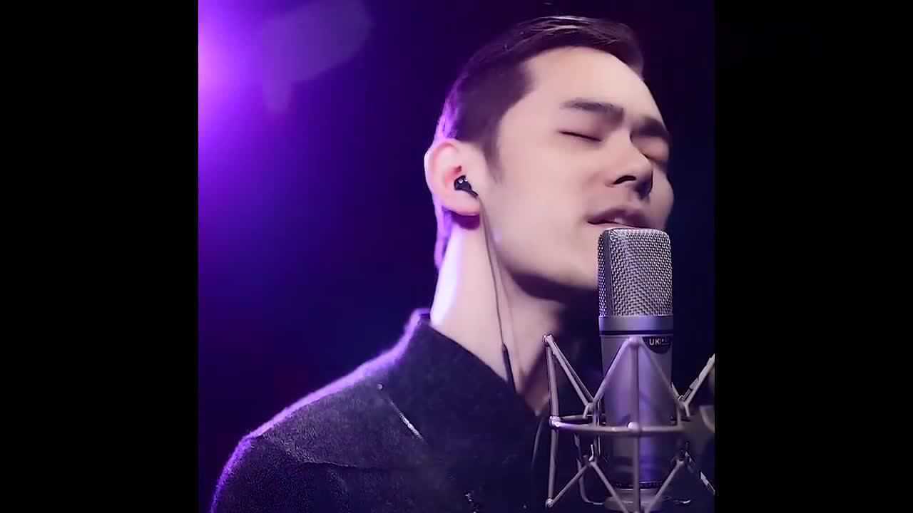 新星歌手黄仁烁音色好棒网友未来的乐坛是他的