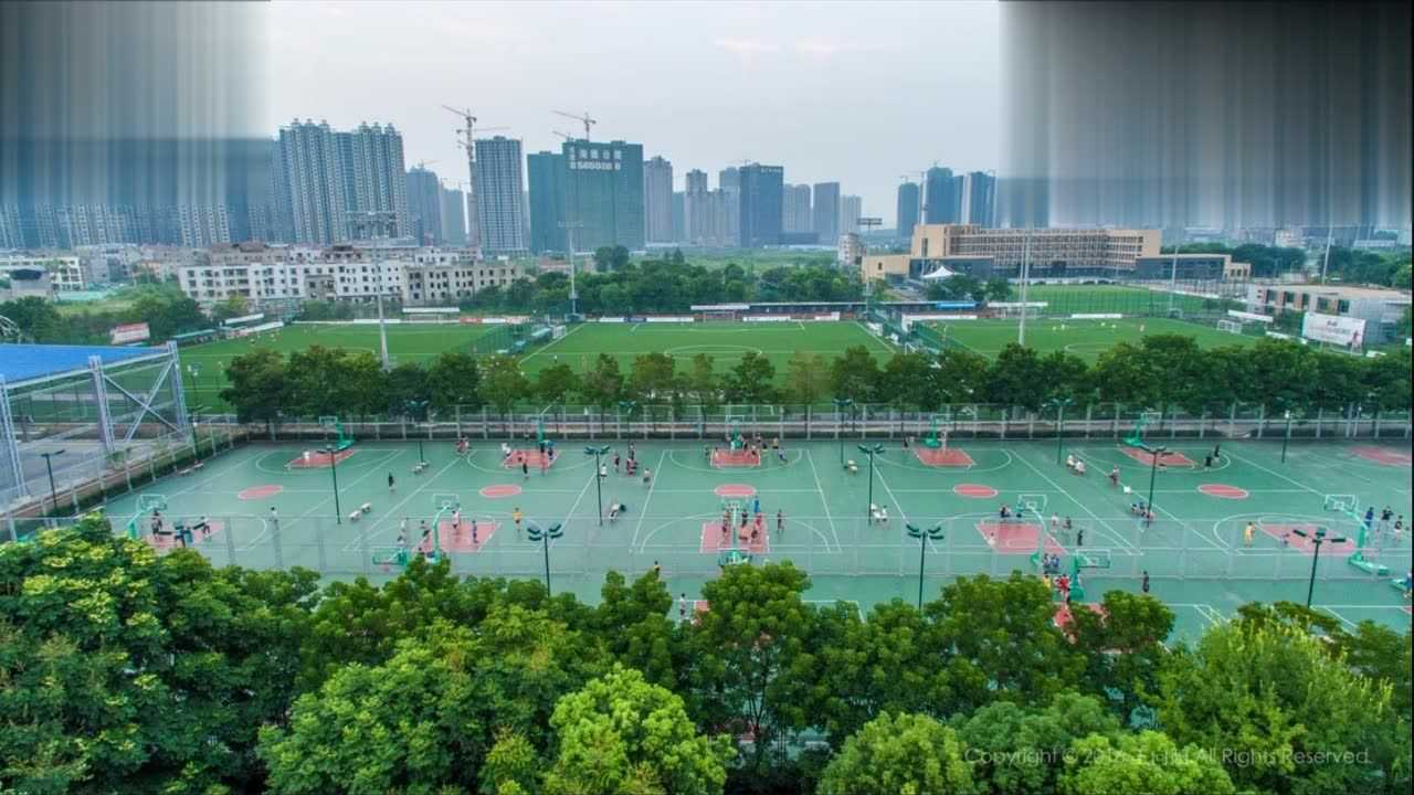 武汉塔子湖足球基地图片