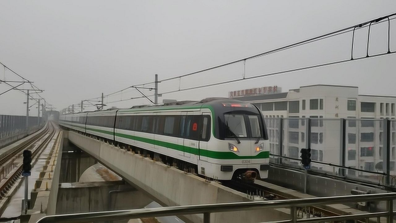 合肥地铁3号线已开通,从相城站到幼儿师范一段是在高架上