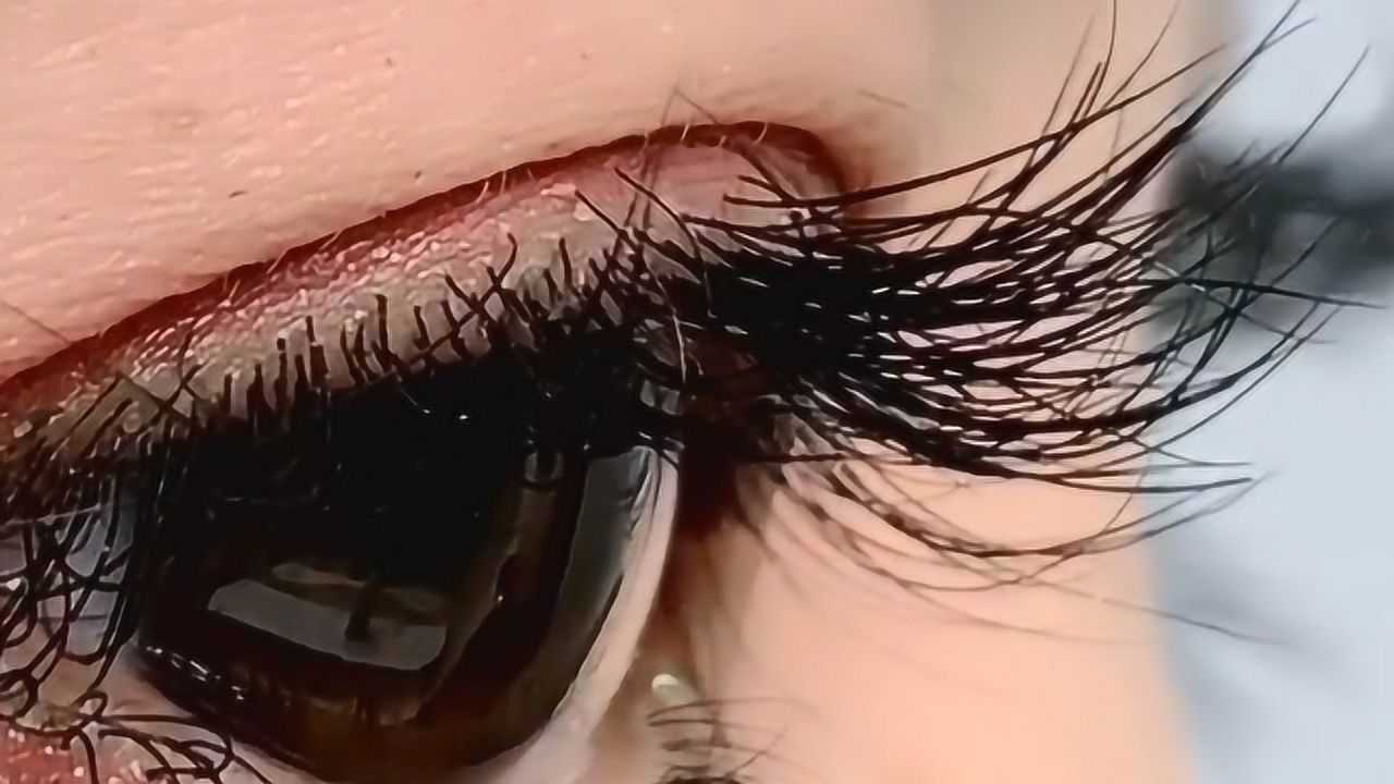 这是什么绝美眼睫毛啊,根根分明简直太逆天!