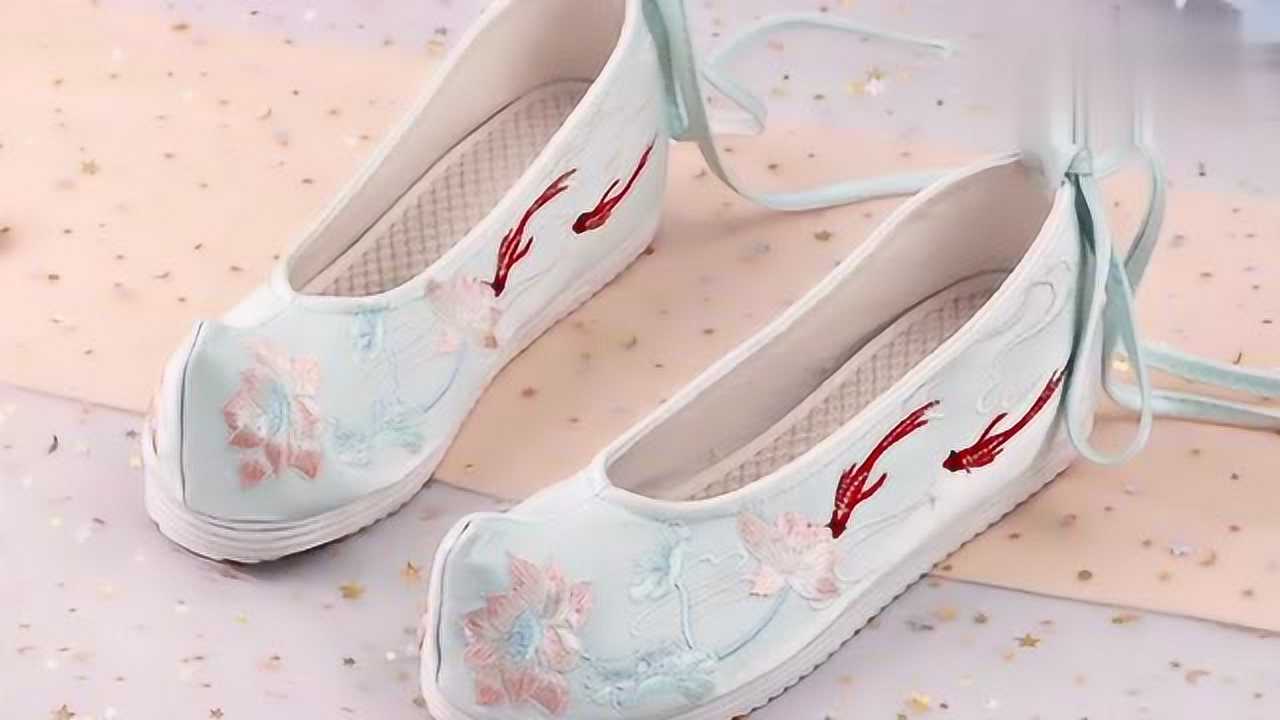 十二星座小公主专属绣花鞋,精致时尚,你喜欢哪双?