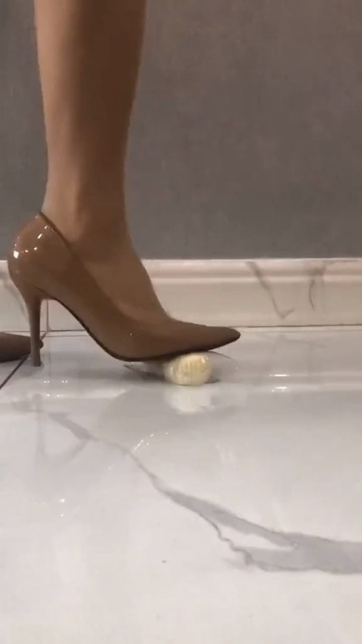 这样踩东西能不能让你解压?