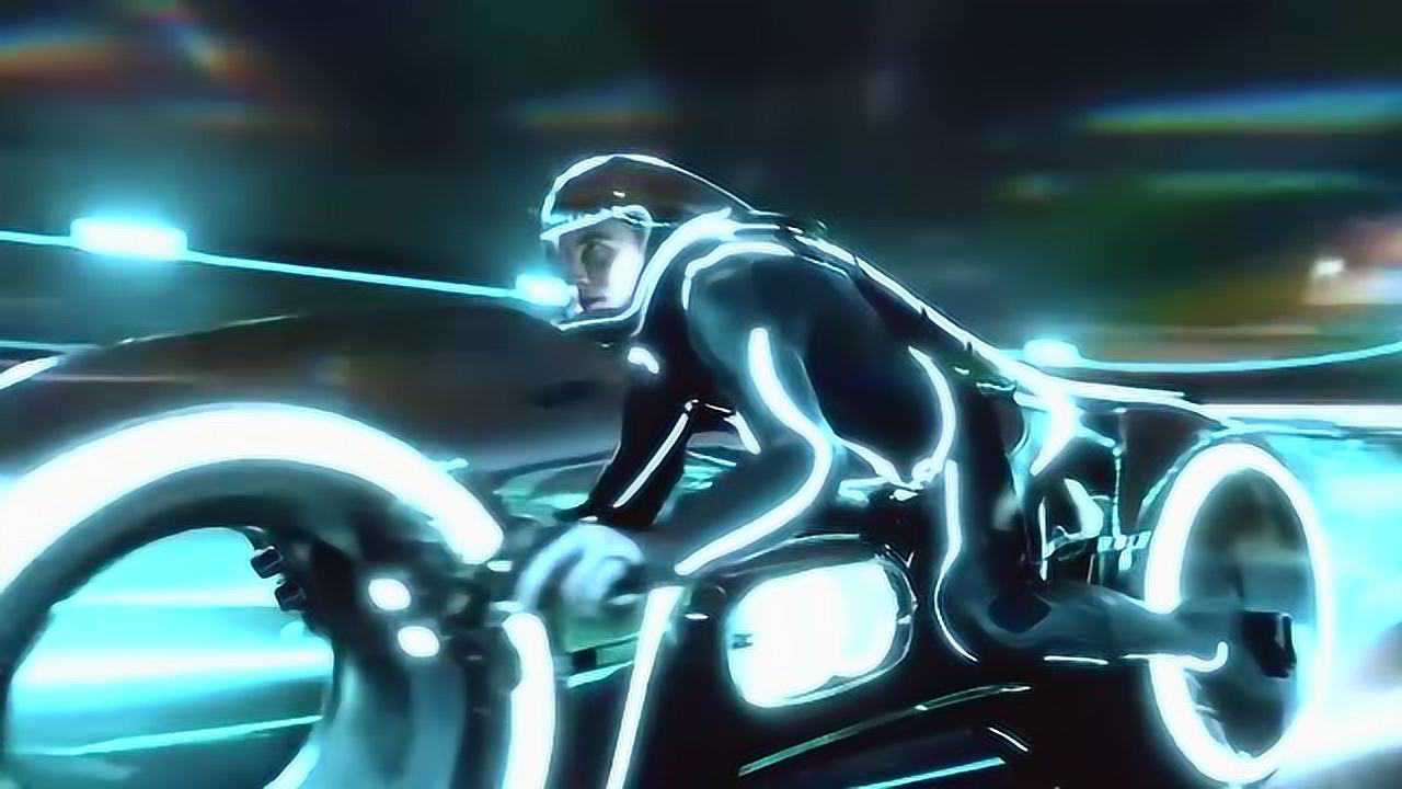 光影摩托也只有在电影里才能见到吧创战纪