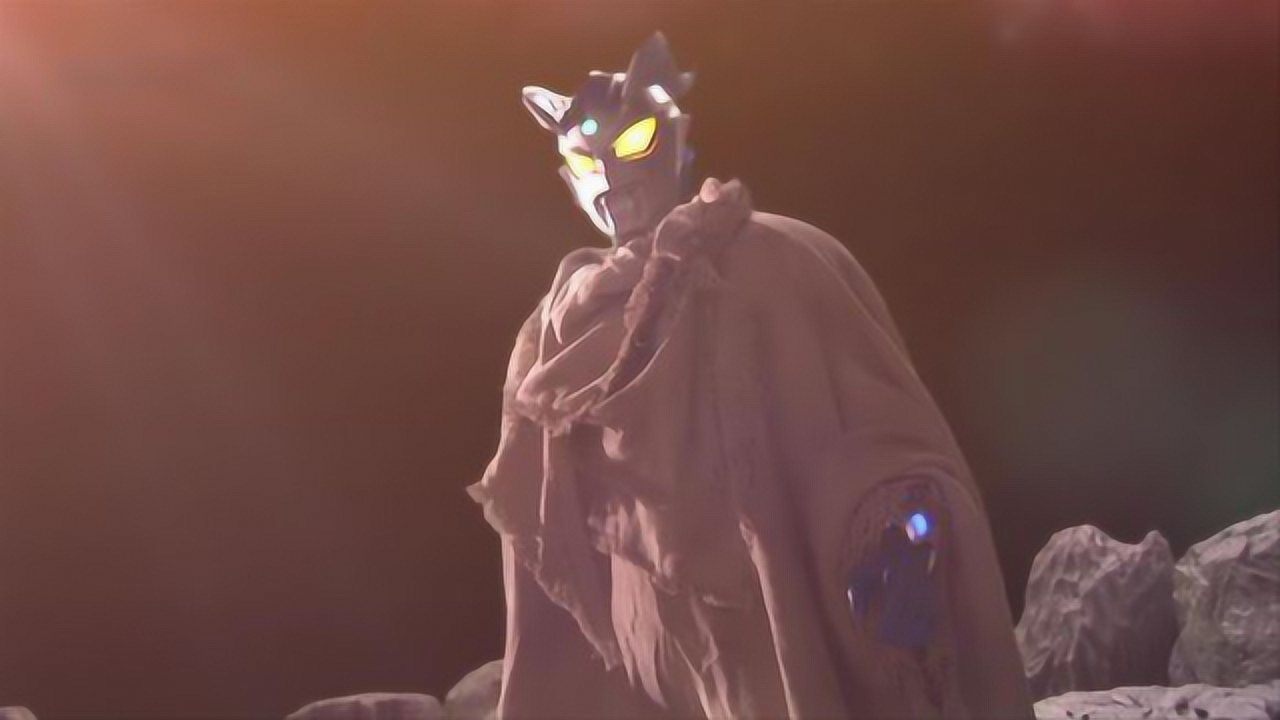 奥特曼披风大盘点赛罗只能披麻袋雷欧跟神秘四奥一个级别