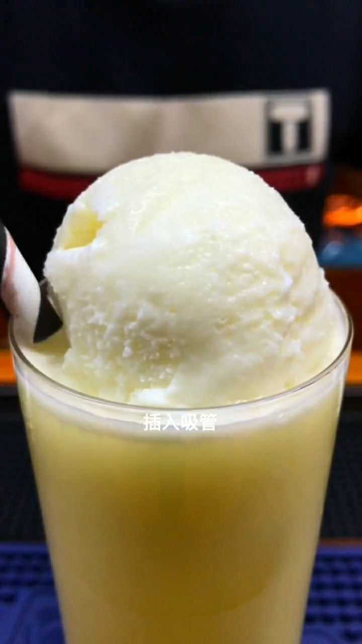 经典鸡尾酒雪球非常好喝