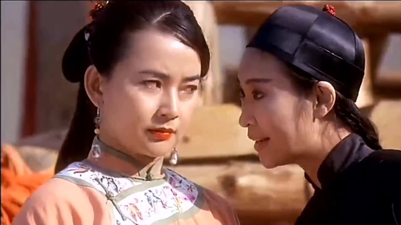 方世玉方世玉老妈假扮方世玉哥哥打擂台李小环喜欢上方世玉老妈