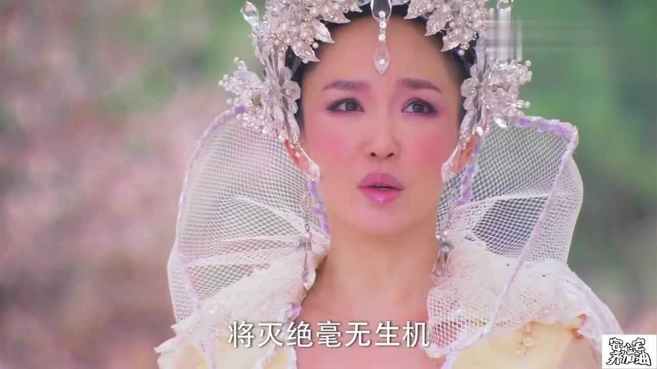 活佛济公雪柔为打开魔君留下的结界解救天山甘愿功力被耗尽