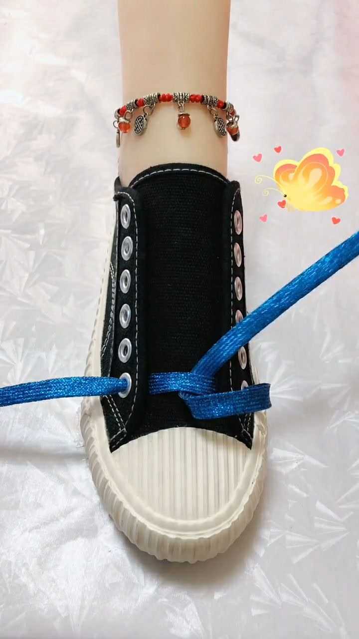 女生这样系鞋带真的非常的漂亮实在是太美了