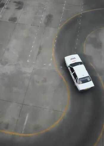 学员考科目二看一下s弯全过程你觉得问题出在哪