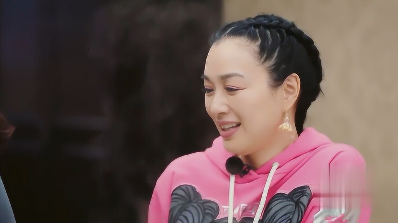 钟丽缇参加《姐姐》超紧张,婆婆现场神安慰,伊能静笑惨!