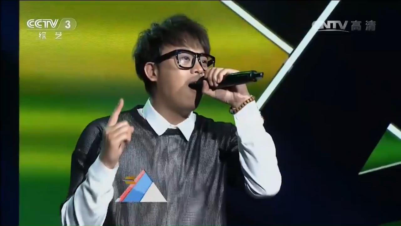 金润吉演唱《野百合也有今天》,野百合也有春天,就算你留恋开放在水中