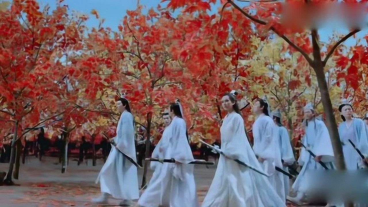 青云志青云弟子来到了一处旅游胜地啊碧水天冰湖简直是人间仙境好美啊