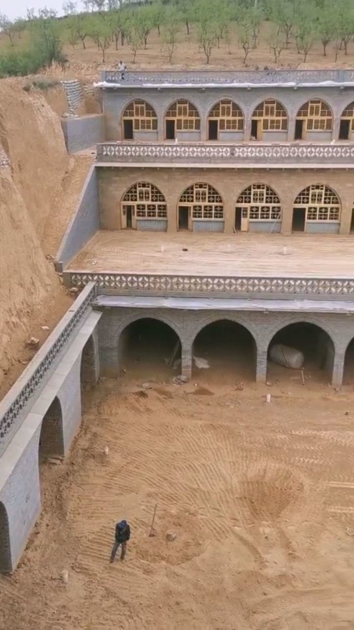 窑洞谁没见过但是多层的窑洞我还真是头回见