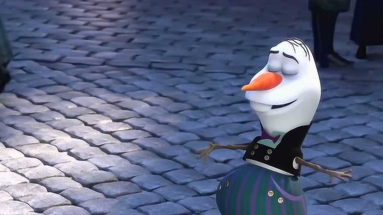 《冰雪奇缘2》雪宝终于穿衣服了,太帅了!