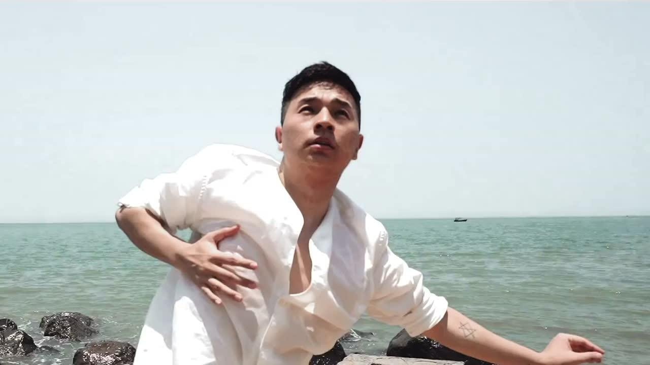 张建鹏抒情编舞《隔壁老樊》