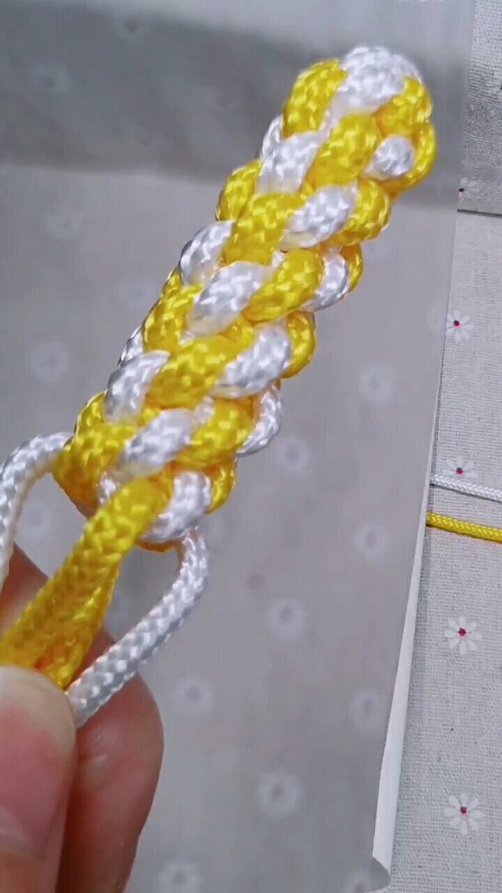 简单又好学的圆形玉米结编法,既叫十字结又叫玉米结哦