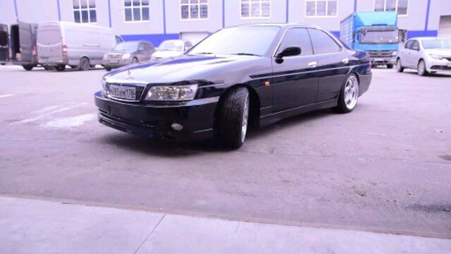 NISSAN LAUREL HC35