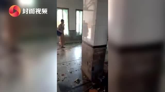 实拍!巴基斯坦一宗教学校爆炸 至少4人死亡包括儿童