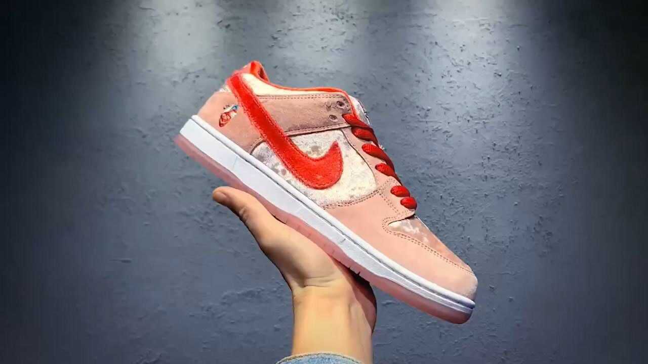 strangelovexnikesbdunklowvalentinesday情人节