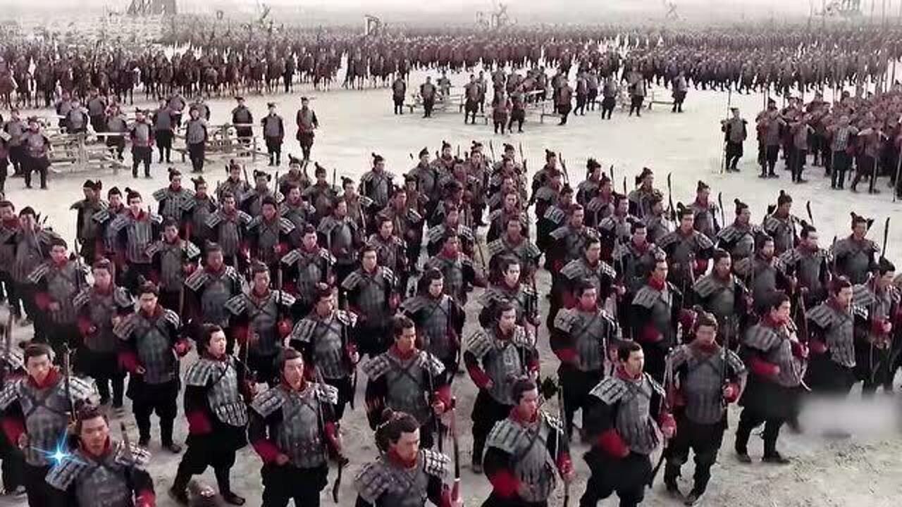 古代秦军阅兵场面震撼看的我肾上腺素飙升