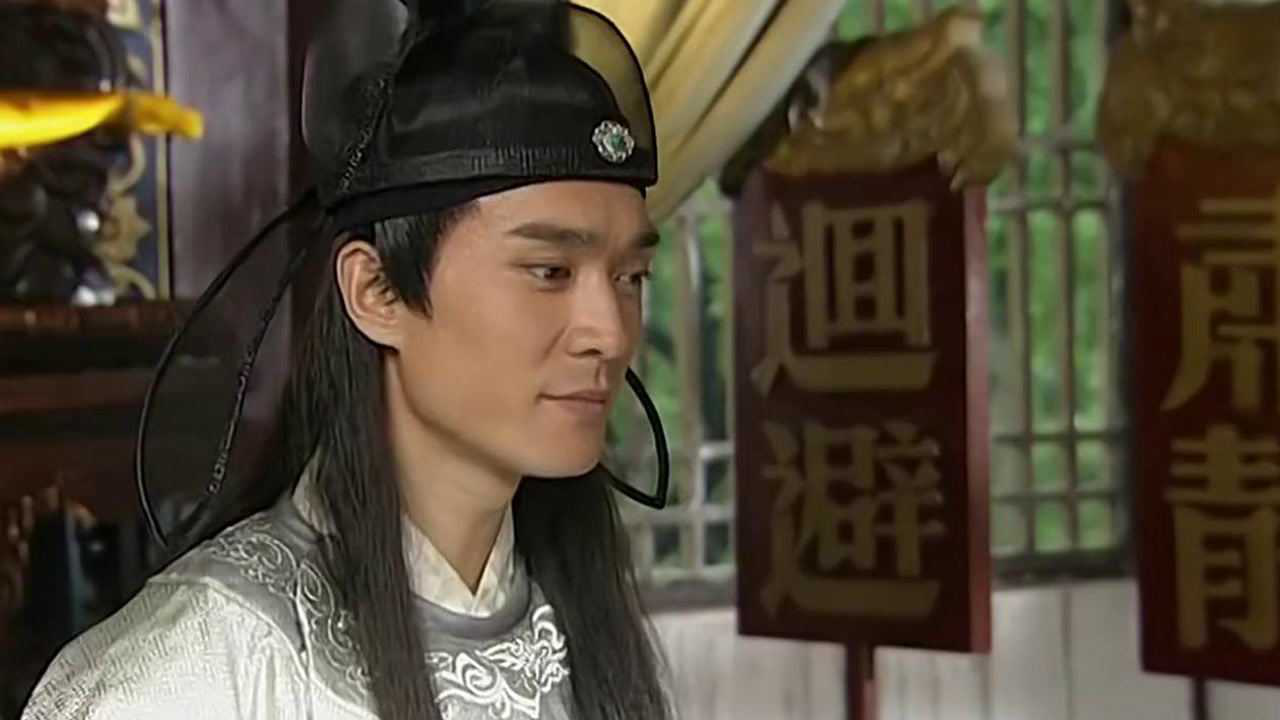 至尊红颜:狄仁杰对媚娘说,咱们还是先站起来,再说话吧_腾讯视频