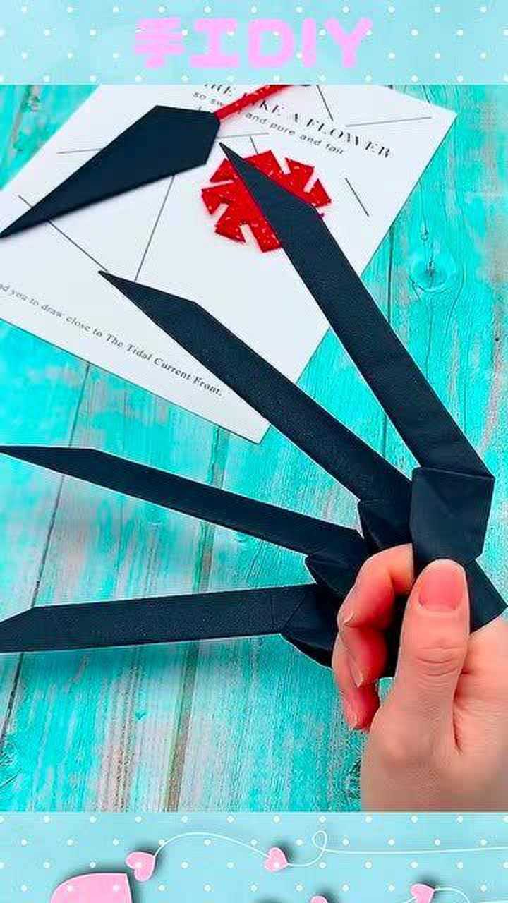 手工diy用折纸做的金钢爪不但好玩而且不伤人