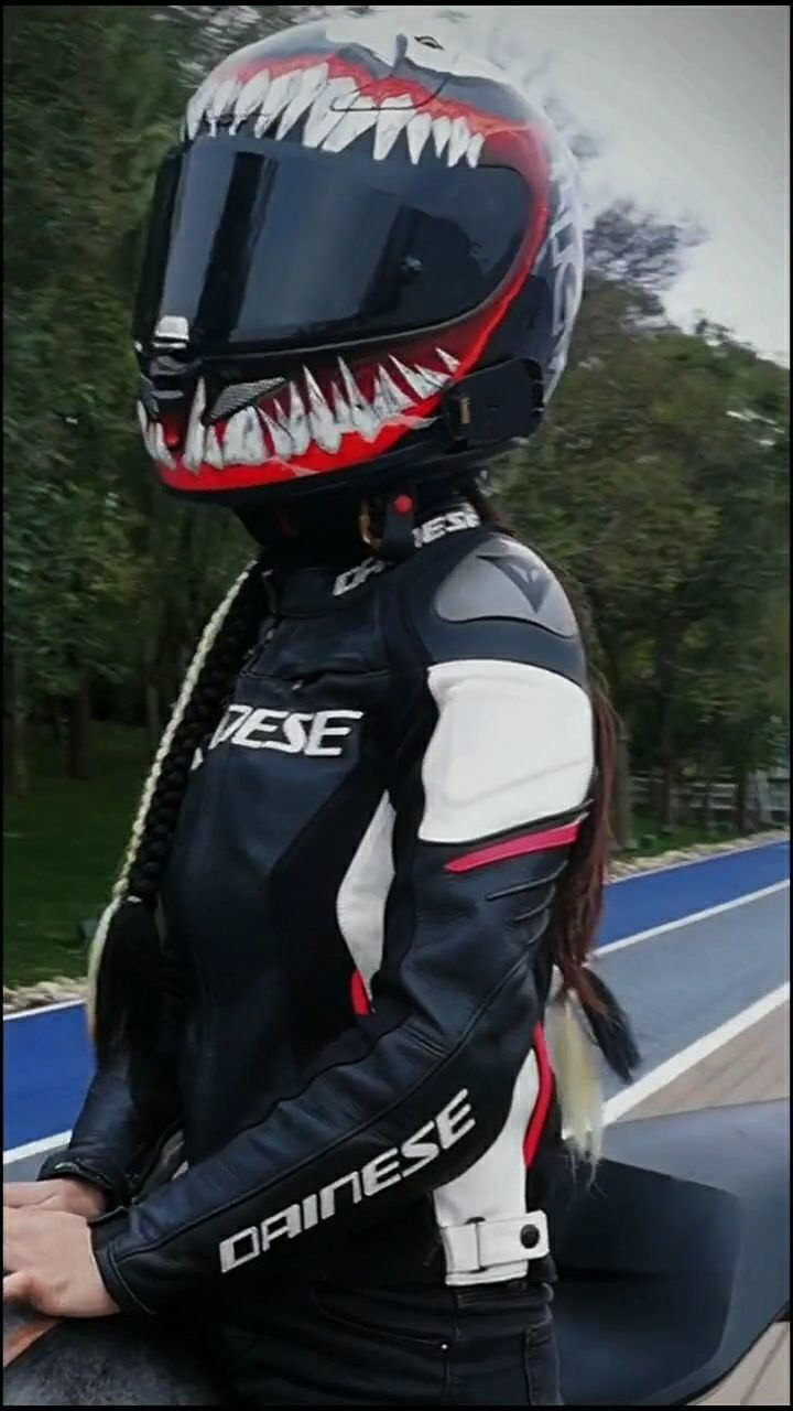 如果有一天你一贫如洗我将是你最后一件行李女骑机车ktm