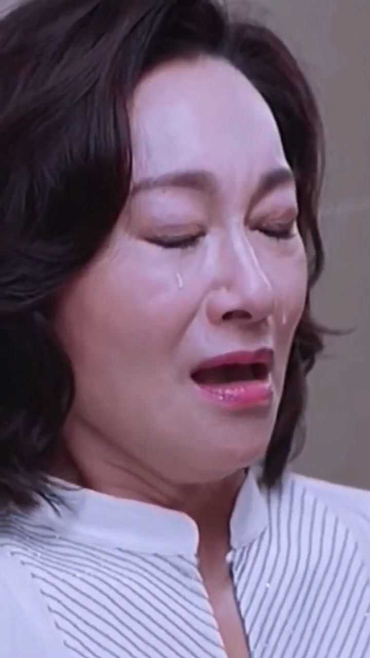 欧嘉慧享年82岁好友惠英红干女儿刘涛现场痛哭流涕刘德华成龙等大咖第