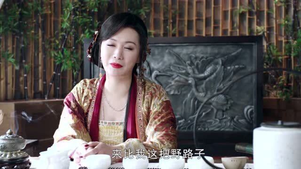 霓裳夫人为李徵与殷闻岚特意打造如今刀剑皆在却已物是人非