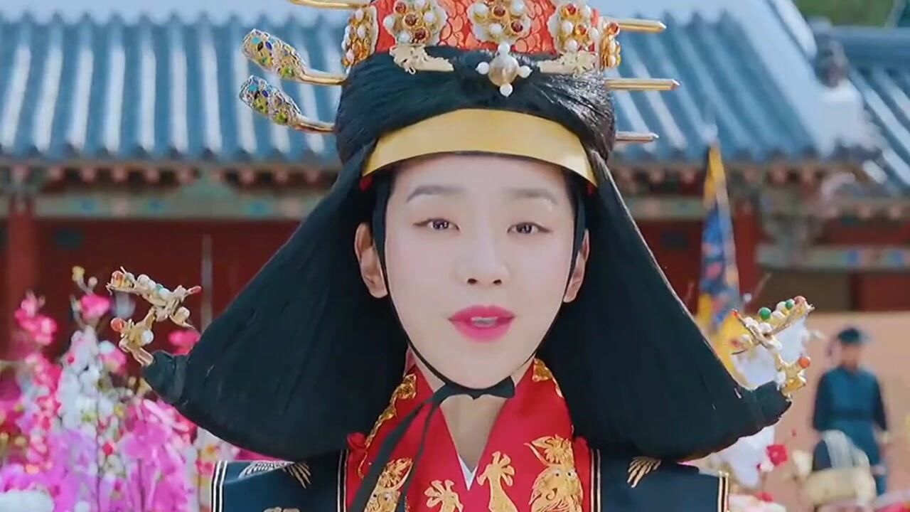 哲仁王后现代男的灵魂穿越在朝鲜王后身体上这部剧太搞笑真的超级解压