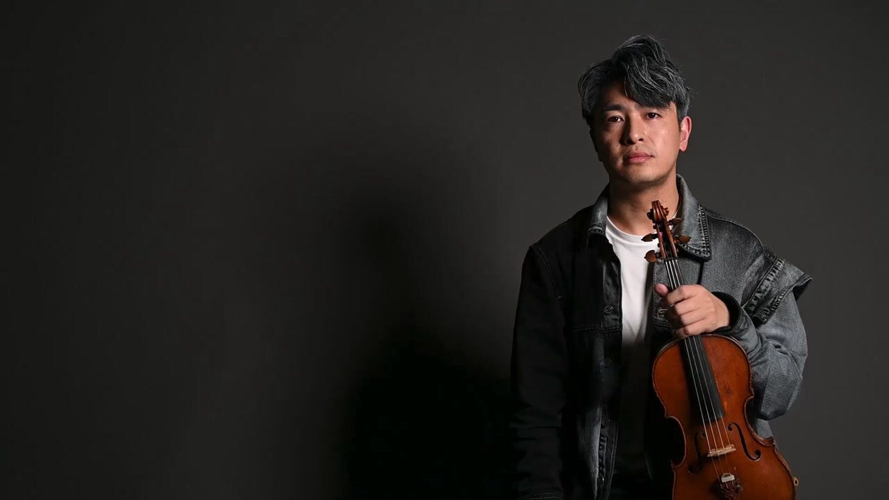 网络大热神曲【lost rivers】,王微致听后用小提琴"神形俱毁"神演绎