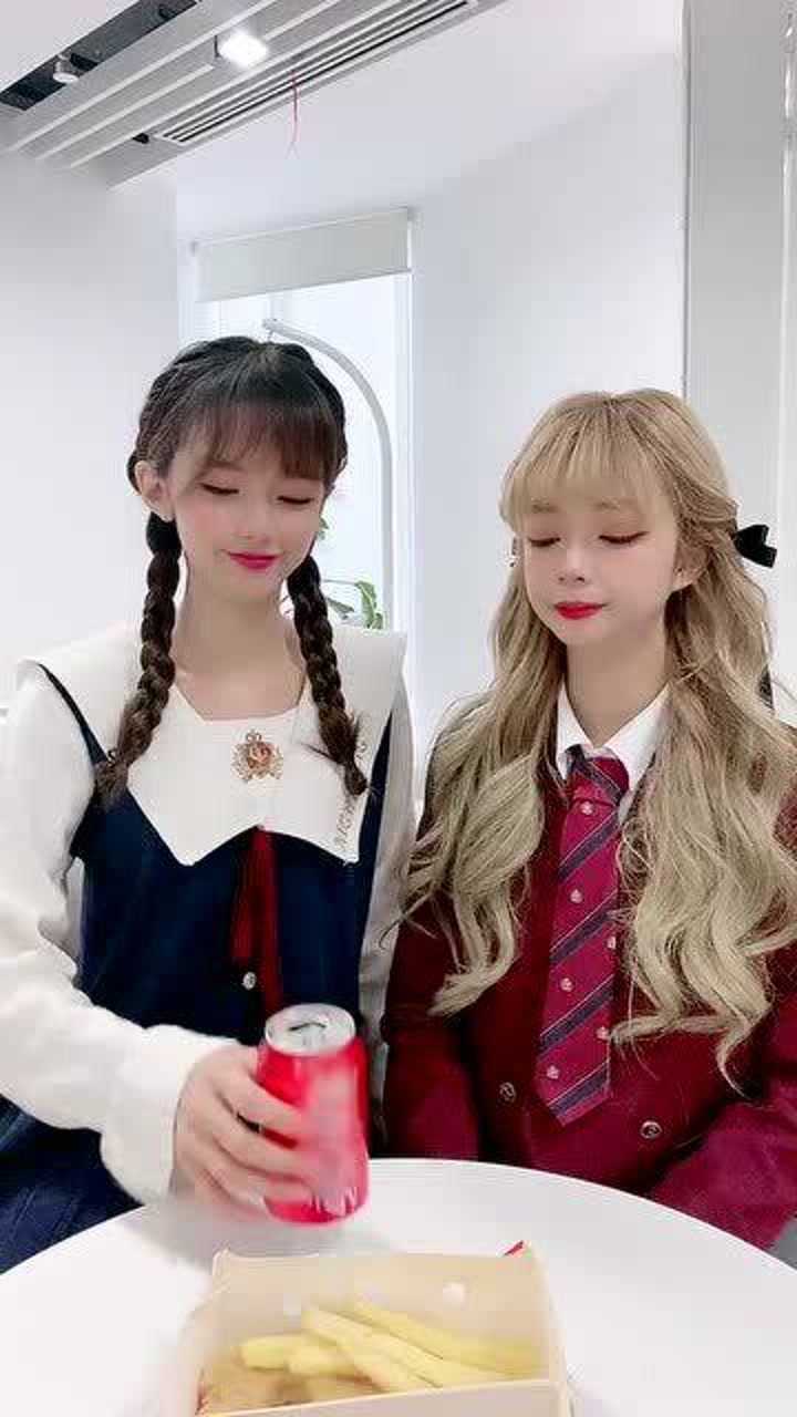 苓妹不是没有灵魂是灵魂超标啊