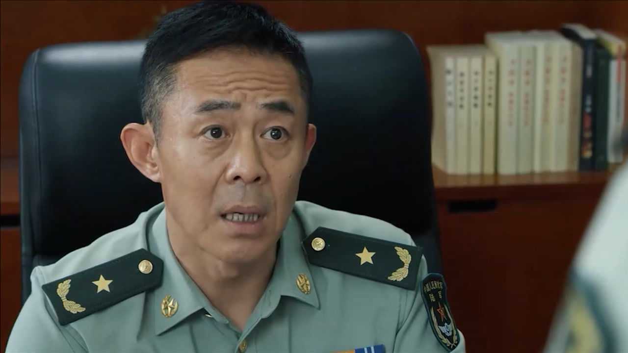 蓝军出击:参谋长真是太难了,费了好大劲才给山豹旅争取3个女兵指标