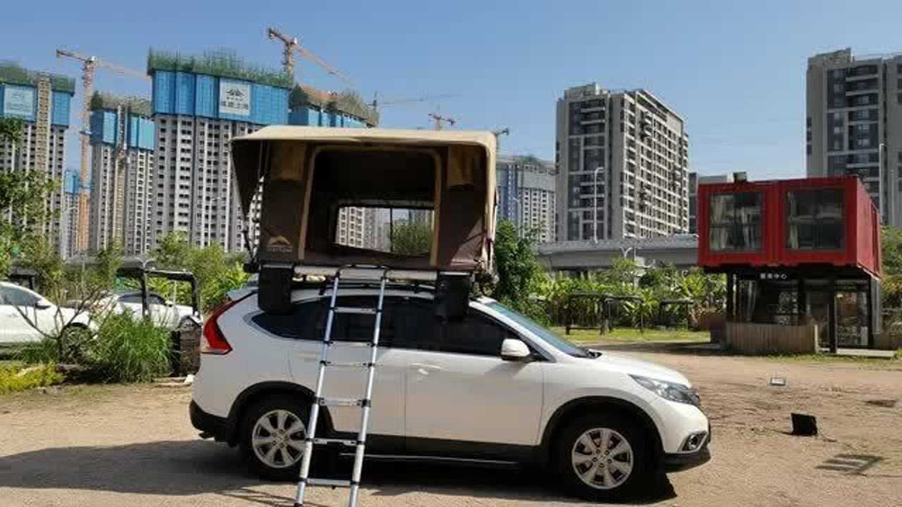 本田crv安装诺曼底车顶帐篷,越野硬汉瞬间变得柔情,搭配真完美_腾讯