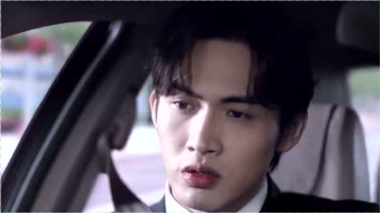 暴风眼第2集1马尚告诉郝子轩安静是自己的初恋下半学期突然失踪