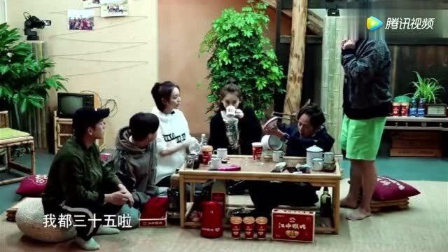 佟丽娅爆出自己的年龄之后,大华彭彭都不敢相信:有那么大么?