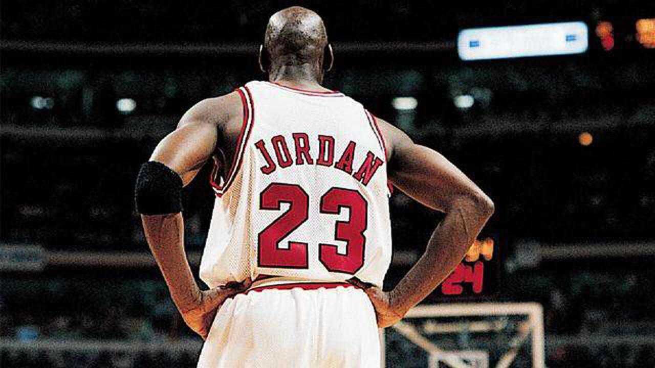 这该死的气质,飞人乔丹霸气时刻_腾讯视频