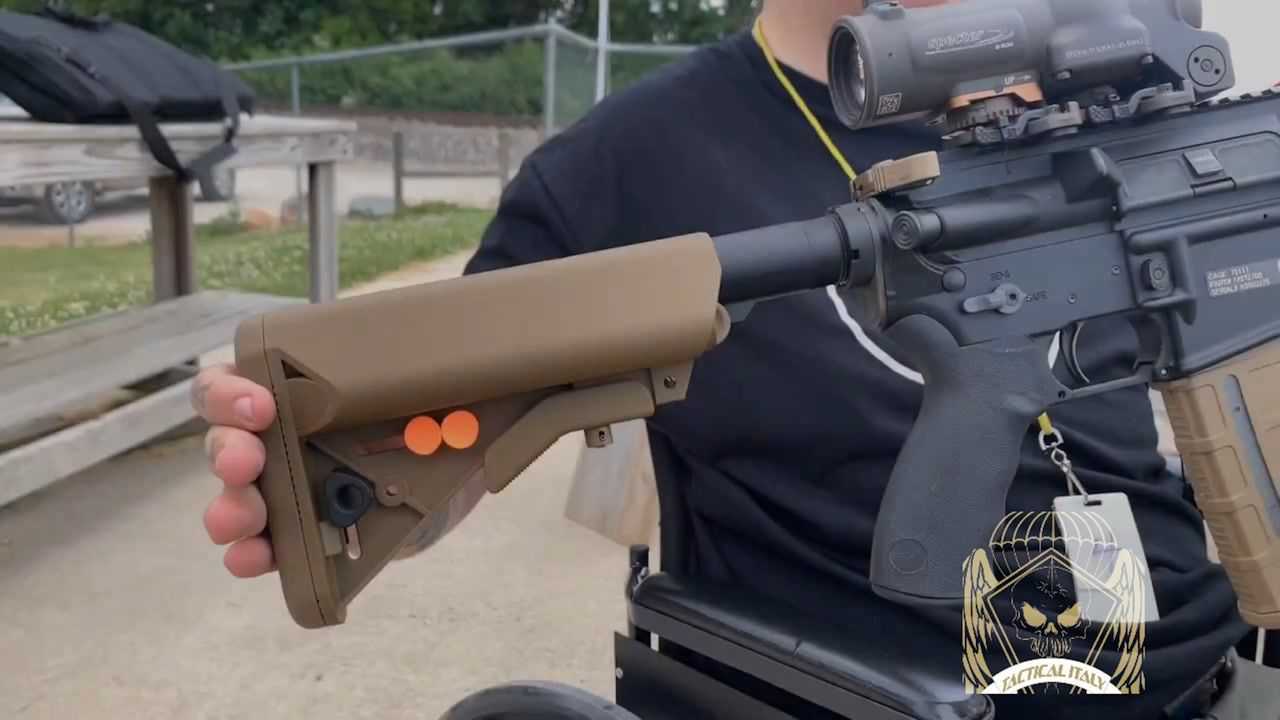 轻武器m4卡宾枪挂m203榴弹发射器实弹打靶射击_腾讯视频