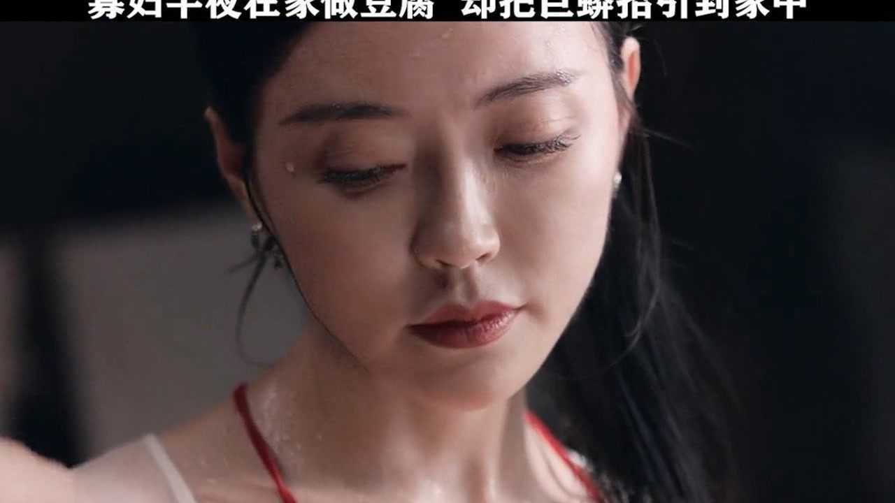 长得过于漂亮也是罪过你看把蟒蛇都引来了电影变异巨蟒影视剪辑