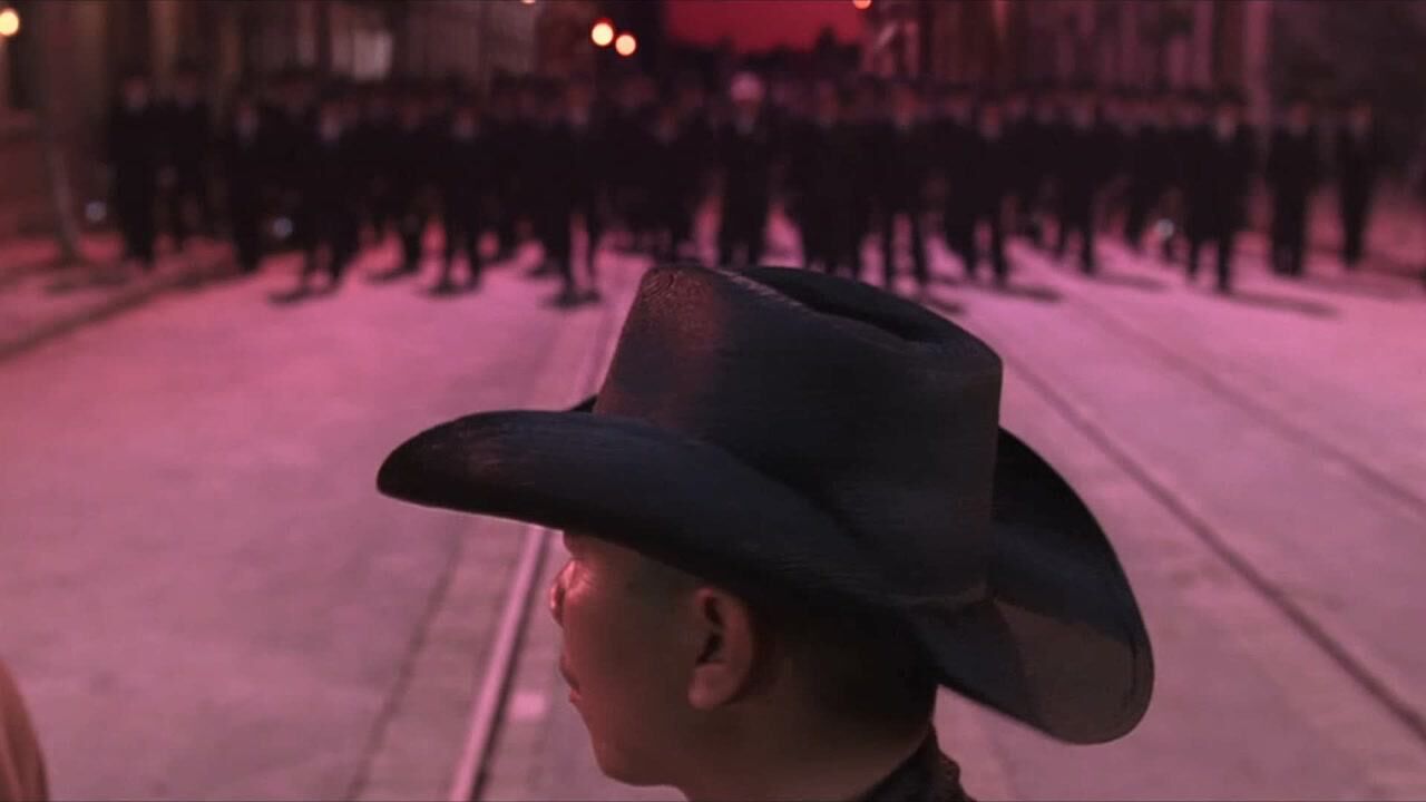 周星驰的功夫中病恹恹的琛哥是凭什么当上斧头帮老大的