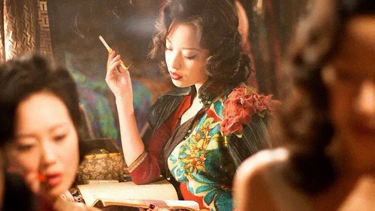 商女也知亡国恨,13名妓女为了救学生献身,最难忘是豆蔻的无奈和憧憬!#电影种草指南大赛#_高清1080P在线观看平台_腾讯视频