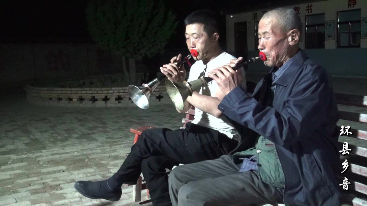 70歲的趙大爺,這嗩吶吹得還是厲害,功夫不減當年啊!