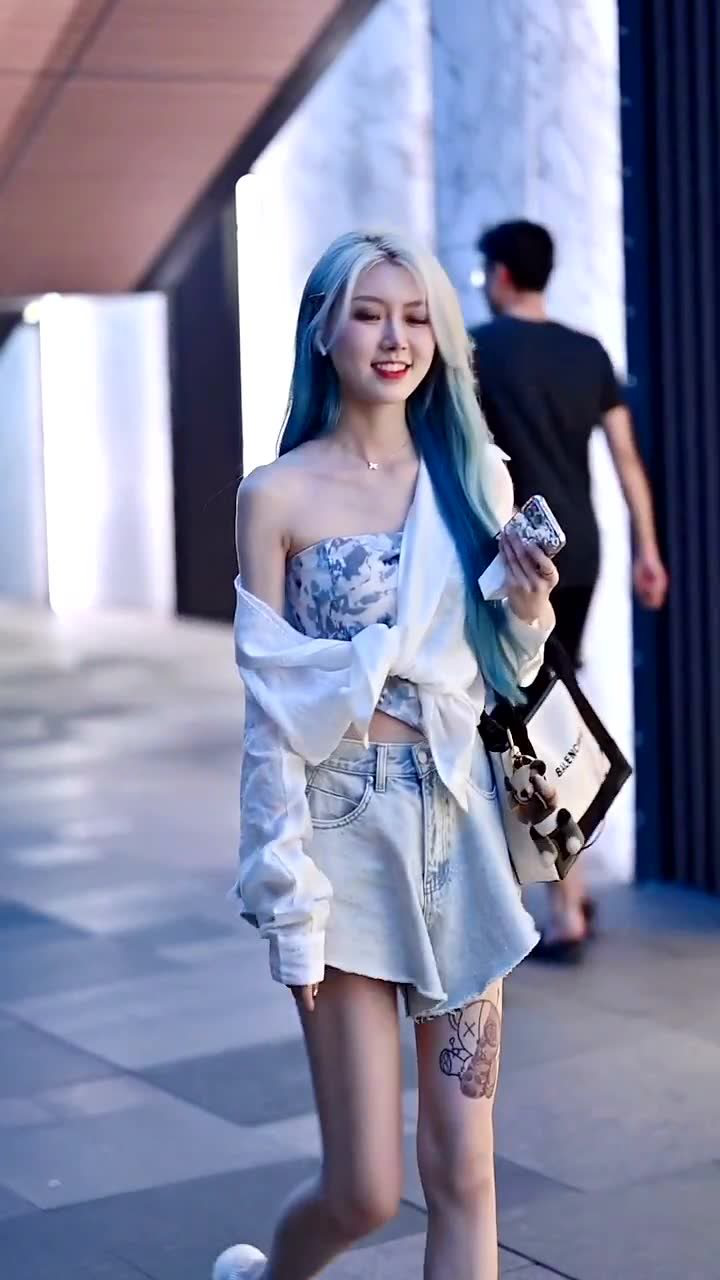 甜美可爱的赵喵喵喵_腾讯视频