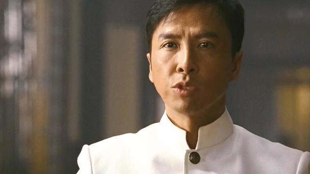 精武风云陈真,有人说甄子丹演的不是陈真,演的是李小龙 !你觉得呢?