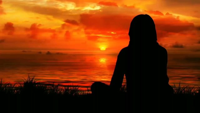 夕阳下背影视频素材