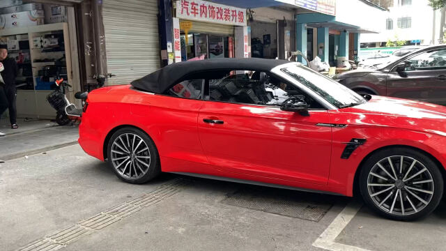 红色奥迪a5敞篷车,帅气无比的敞篷展示